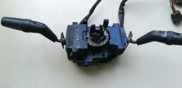 KIA Joice Wiper turn signal indicator stalk/switch