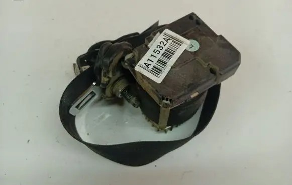 Opel Astra G Rear seatbelt GM90560641