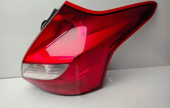 Ford Focus Rear/tail lights BM5113404A