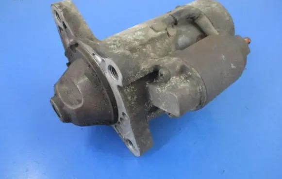 Mazda 6 Starter motor M002T88671
