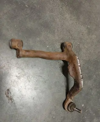 Front lower control arm/wishbone
