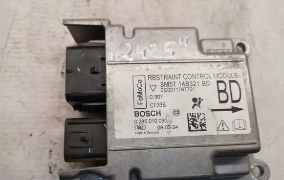 Ford Focus Airbag control unit/module 8M5T14B321BD 6G0011767701
