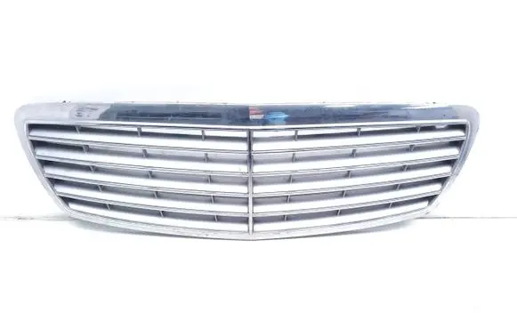 Mercedes-Benz E W211 Front bumper upper radiator grill A2118800383