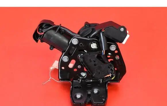 Nissan Qashqai Tailgate/trunk/boot lock/catch/latch 905006RA1A