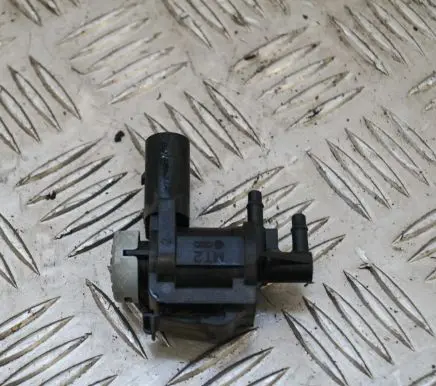 Audi A6 S6 C7 4G Turbo solenoid valve 1K0906283A