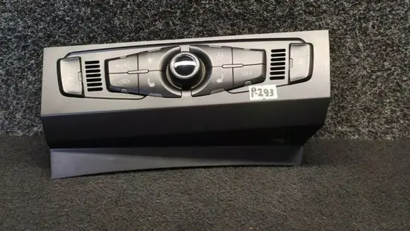Audi A5 8T 8F Climate control unit 8T1820043P