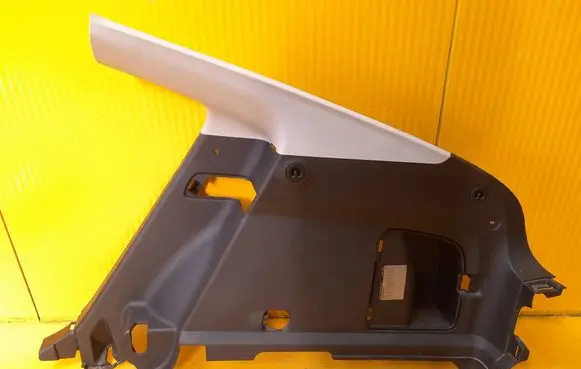 Chevrolet Volt I Trunk/boot side trim panel 22809060 2832359