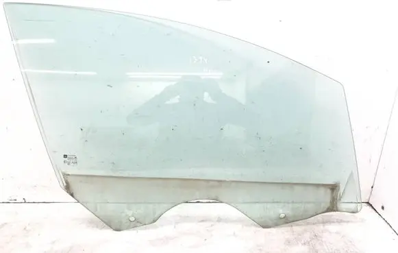 Opel Astra J Front door window glass four-door AS2M3240DOT682 E000199 43R001582
