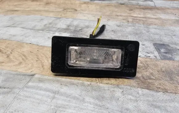 Audi A5 8T 8F Number plate light 8T0943021