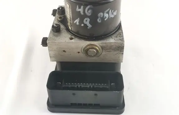 Volkswagen Golf IV ABS Pump 1J0614517E CTA0103 10020600094