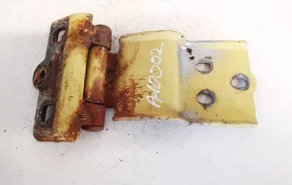Peugeot Boxer Rear door lower hinge