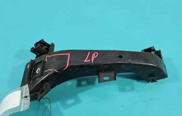 Hyundai Elantra VI Headlight/headlamp mounting bracket 64118-F2000 IMPRK1495898