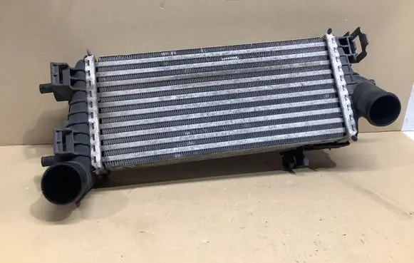 Ford Focus Intercooler radiator CV619L440VD