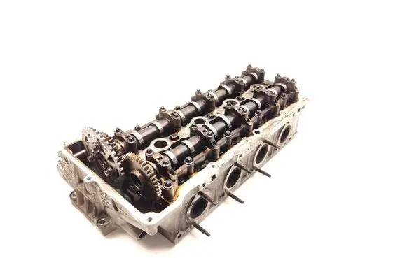 BMW 3 E90 E91 Engine head 7797678