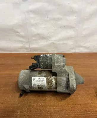 Toyota Avensis T250 Starter motor 281000G020 D3534