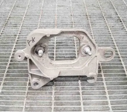 Renault Kadjar Gearbox mounting bracket 112221641R