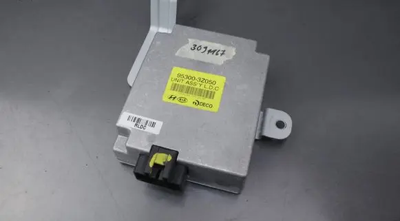 Hyundai i40 Other control units/modules 953003Z050