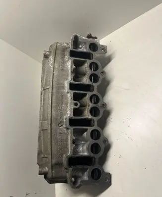 Audi A4 S4 B7 8E 8H Intake manifold 03G129713H