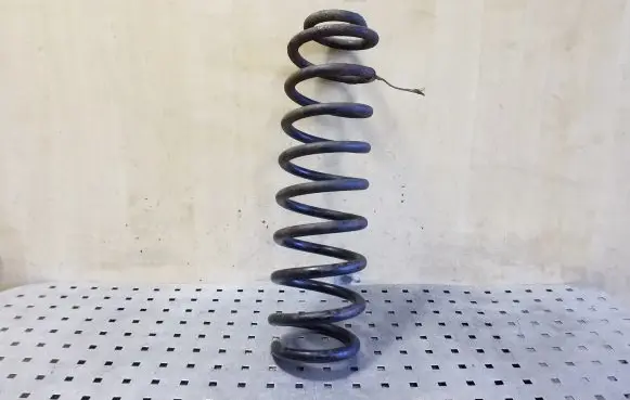 Jeep Grand Cherokee Front coil spring P68029629AE