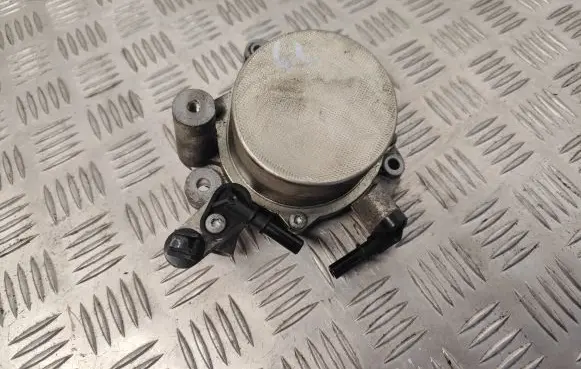 Vacuum pump