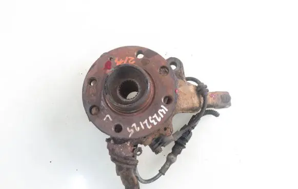 Opel Meriva A Front wheel hub spindle knuckle