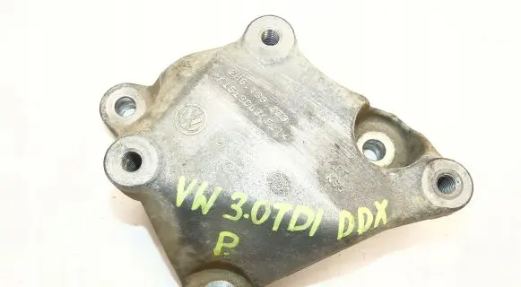 Volkswagen Amarok Engine mounting bracket 2H6199229