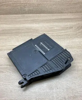Mercedes-Benz E W210 Comfort/convenience module 2108200026 331747