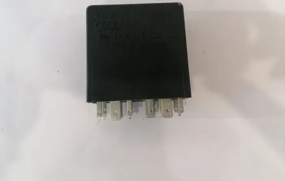 Audi A6 S6 C5 4B Other relay 4B0919471A 5KG00656805
