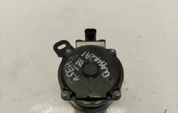 Nissan Qashqai J12 Electric auxiliary coolant/water pump 21580-6um0a