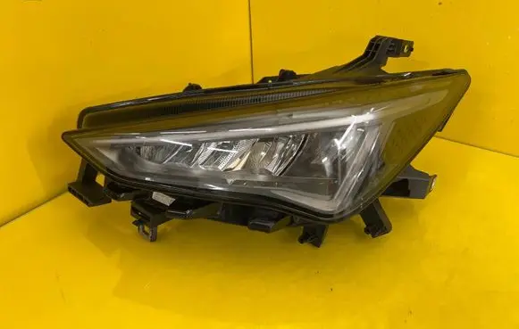 Cupra Born Headlight/headlamp 10F941007H