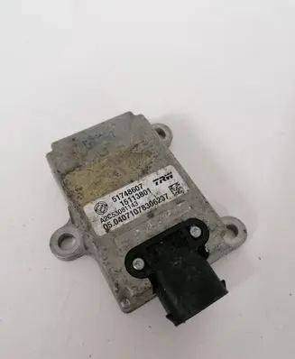 Toyota RAV 4 (XA30) ESP acceleration yaw rate sensor 51748607 15113801