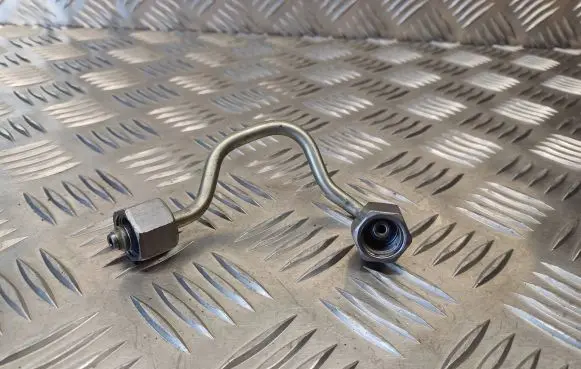 Seat Altea Fuel injector supply line/pipe 09069