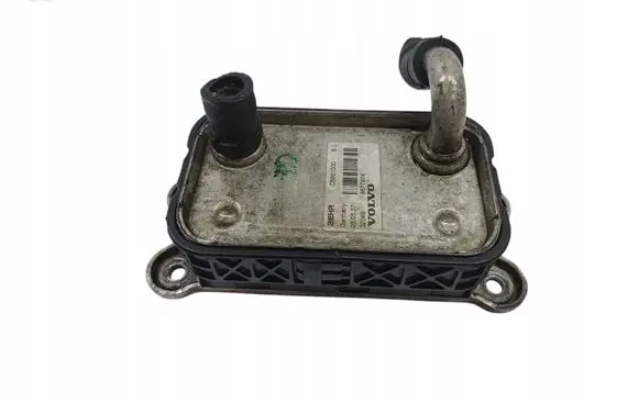 Volvo S80 Engine oil radiator 8677974