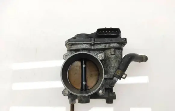 Subaru B9 Tribeca Throttle valve 16112AA160 9H080950 01226