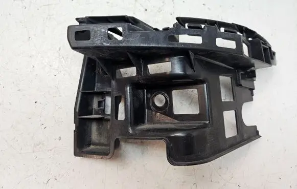 Volkswagen Touran III Rear bumper mounting bracket 5TA807454