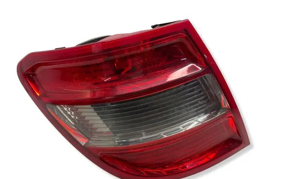 Mercedes-Benz C W204 Rear/tail lights A2049069302