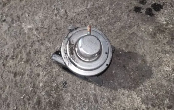 Audi A3 S3 8P EGR valve 038131501AN