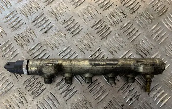 Renault Laguna II Fuel main line pipe 0445214042