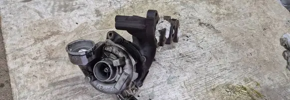 Volkswagen Golf V Turbo 57042110