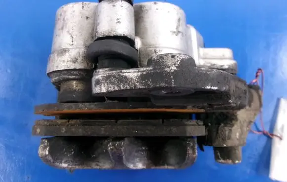 Honda Civic Front brake caliper