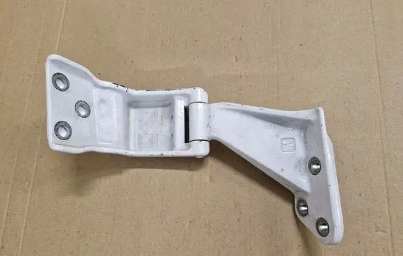 Mercedes-Benz Vito Viano W447 Rear door hinge set A4477400337
