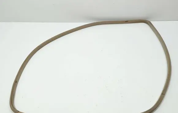 Lexus LS 400 Front door rubber seal 