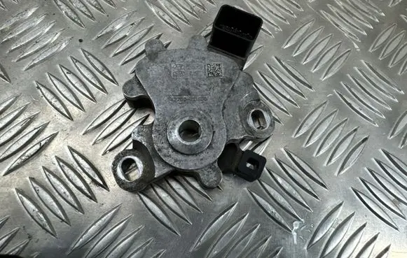 KIA Rio Gear selector 427002D500