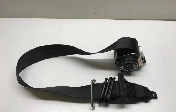 Ford C-MAX I Rear seatbelt 3M51R611B68FA 601597800E