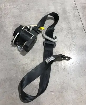 Volkswagen Caddy Front seatbelt 2K5857805E