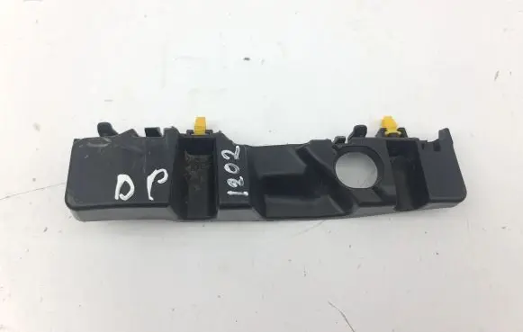 Hyundai Kona I Front bumper mounting bracket 86514J9000