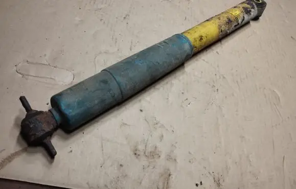 Chevrolet Tahoe Front shock absorber/damper