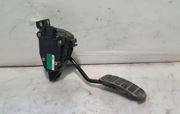 Renault Master II Accelerator throttle pedal 7700314525