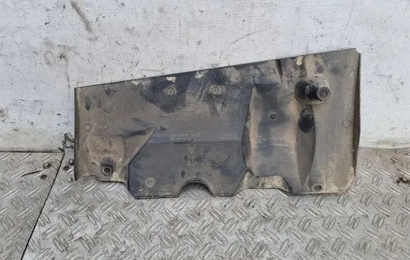 Peugeot 5008 Engine splash shield/under tray 9674645680