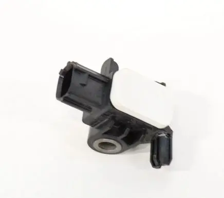 Nissan Juke I F15 Airbag deployment crash/impact sensor 988303JA0A